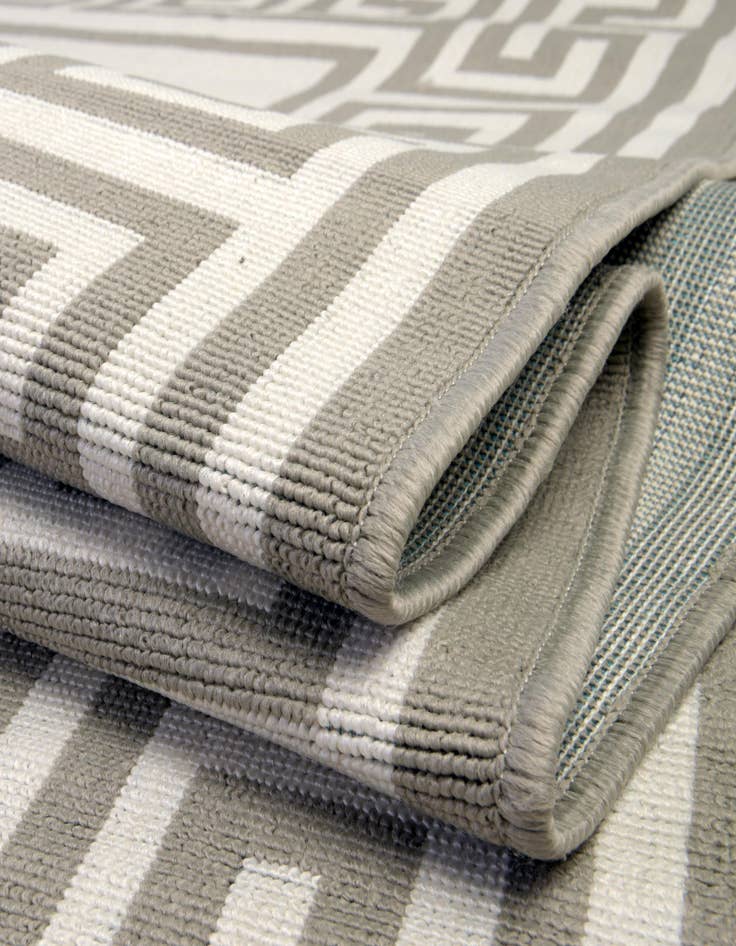 Detail image of  4' x 4'  Washable Coastal Indoor / Outdoor Round Rug