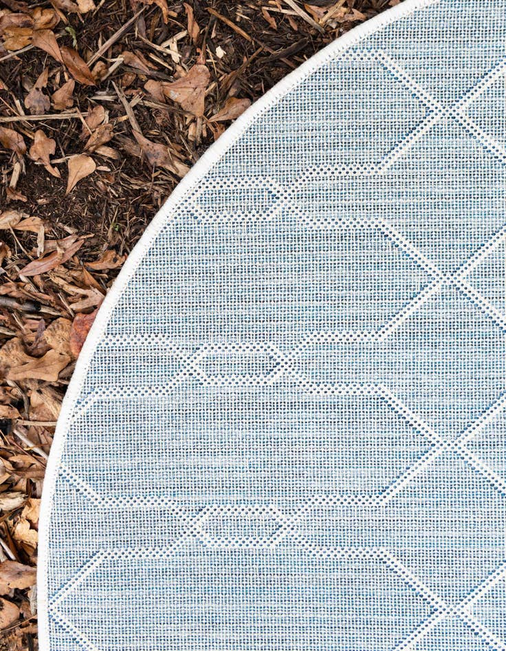 Detail image of  4' x 4'  Washable Lattice Indoor / Outdoor Round Rug