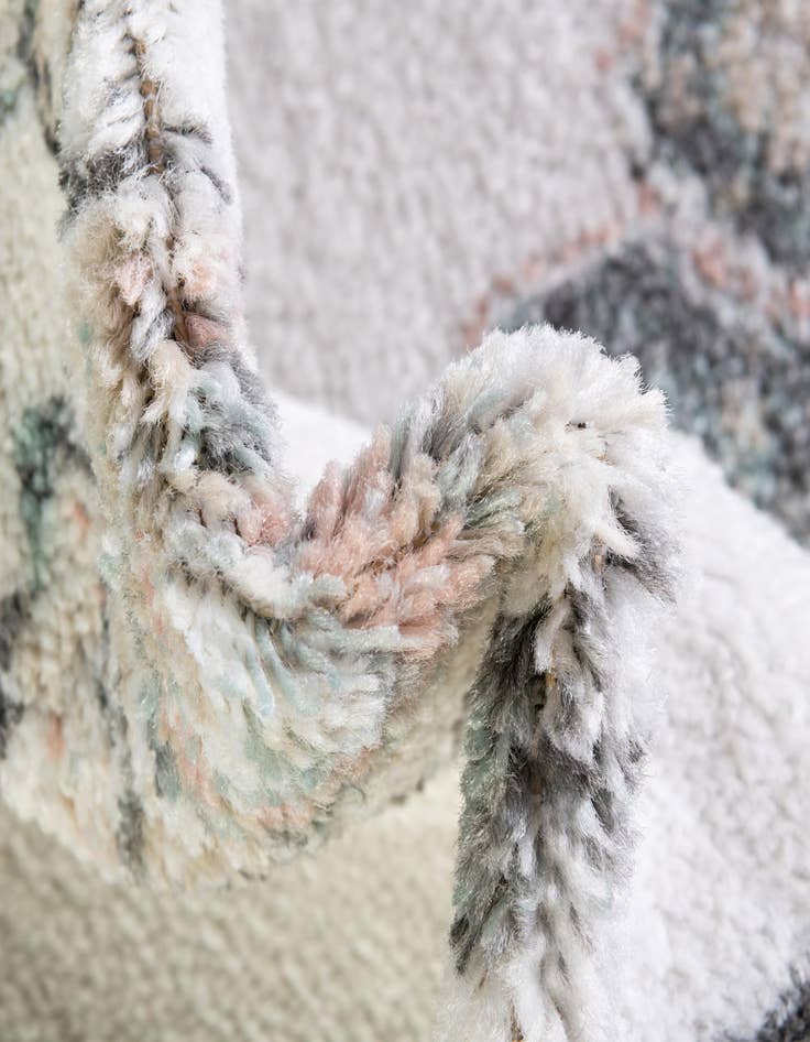 Detail image of  5' x 5' Parker Round Rug