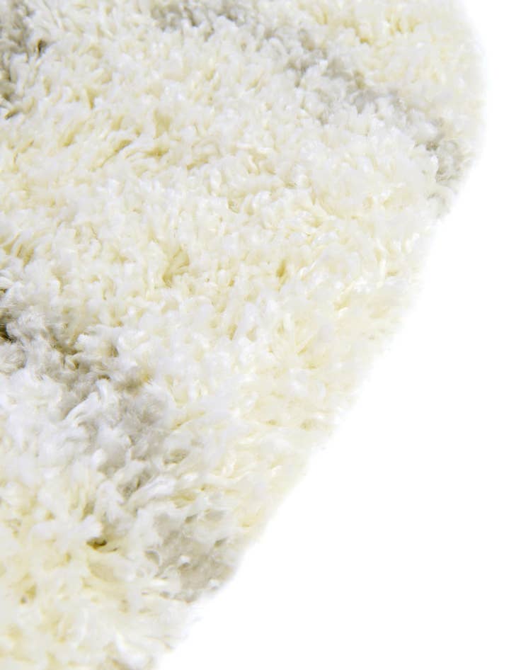 Detail image of  7' 10 x 7' 10 Soft Touch Shag Round Rug