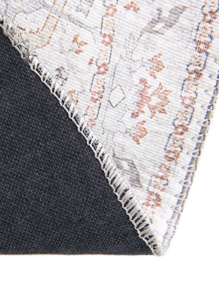 Detail image of  2' x 2' Timeless Round Rug