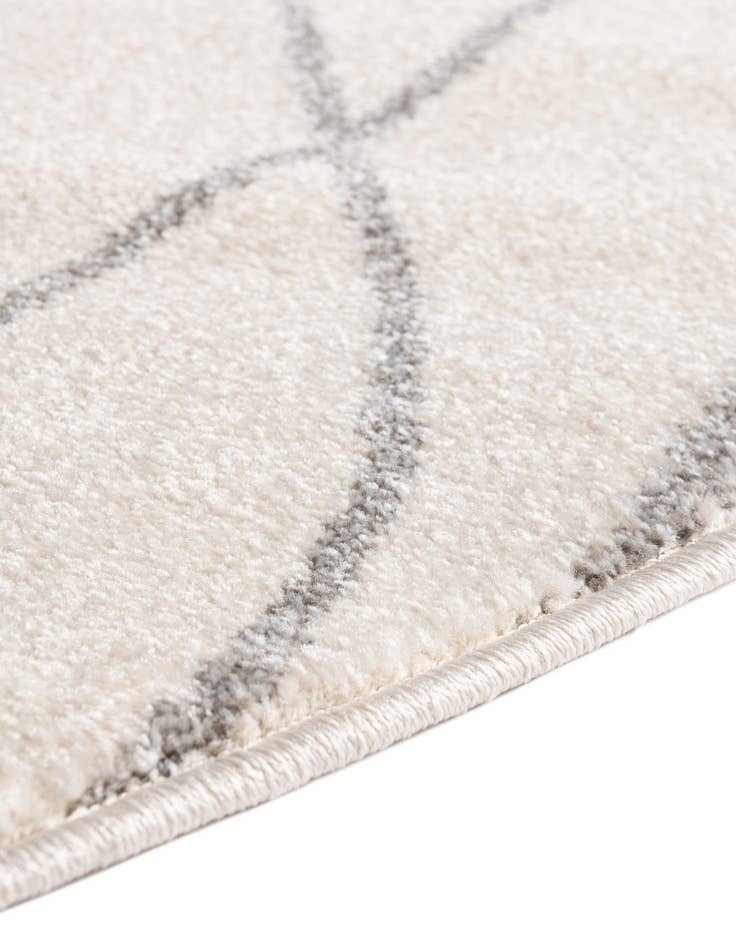 Detail image of  8' x 8' Titania Round Rug