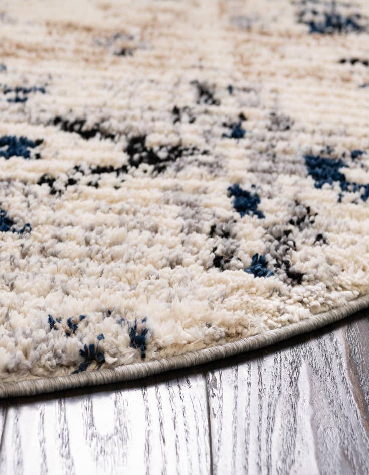 Detail image of  7' x 7' Tucson Round Rug