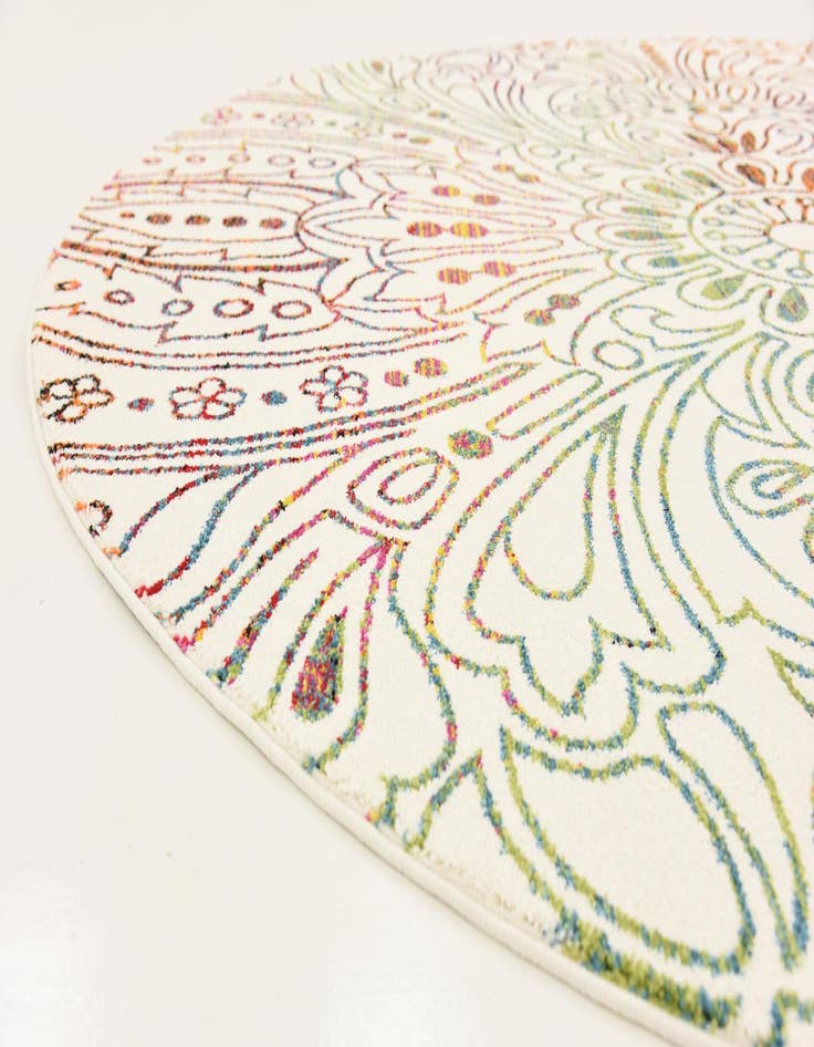 Detail image of  8' x 8' Tuscany Round Rug