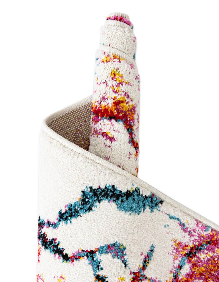 Detail image of  6' x 6' Tuscany Round Rug