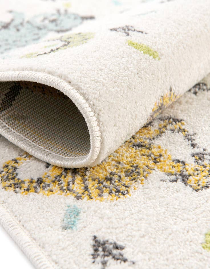 Detail image of  3' 3 x 3' 3 Animals Whimsy Kids Round Rug