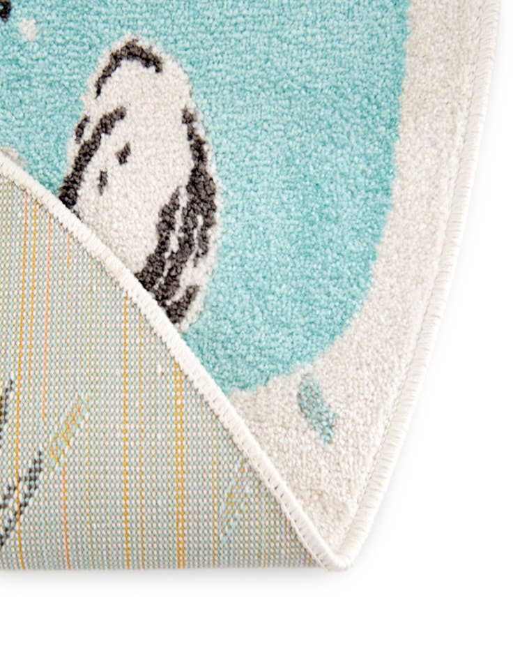 Detail image of  3' 3 x 3' 3 Animals Whimsy Kids Round Rug