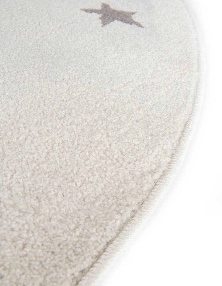 Detail image of  7' 10 x 7' 10 Star Whimsy Kids Round Rug