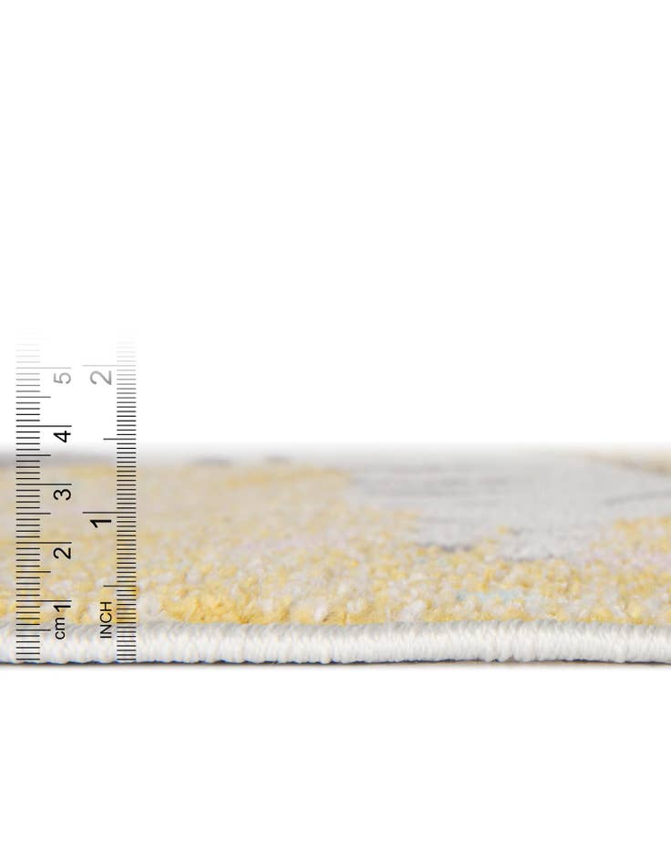 Detail image of  7' 10 x 7' 10 Animals Whimsy Kids Round Rug