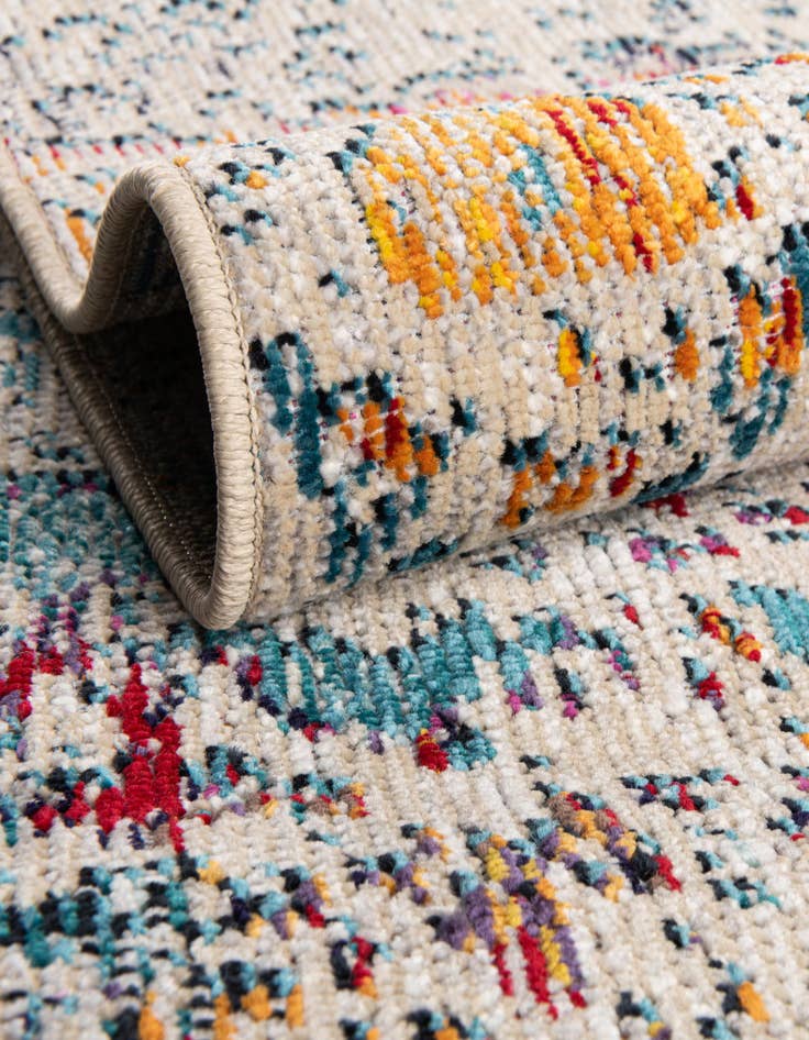 Detail image of  2' x 6' Amulet Runner Rug