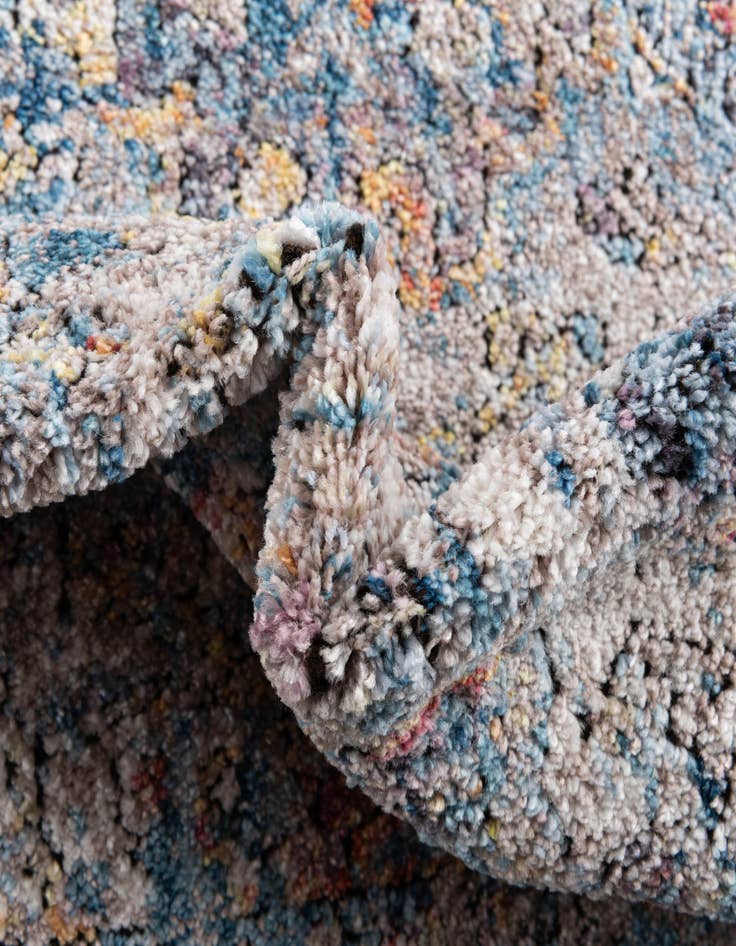 Detail image of  2' 6 x 4' Andromeda Runner Rug