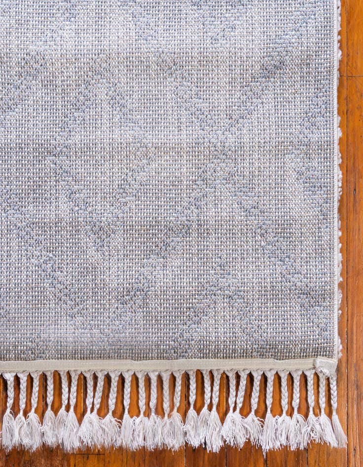 Detail image of  2' 2 x 6' Athena Shag Runner Rug