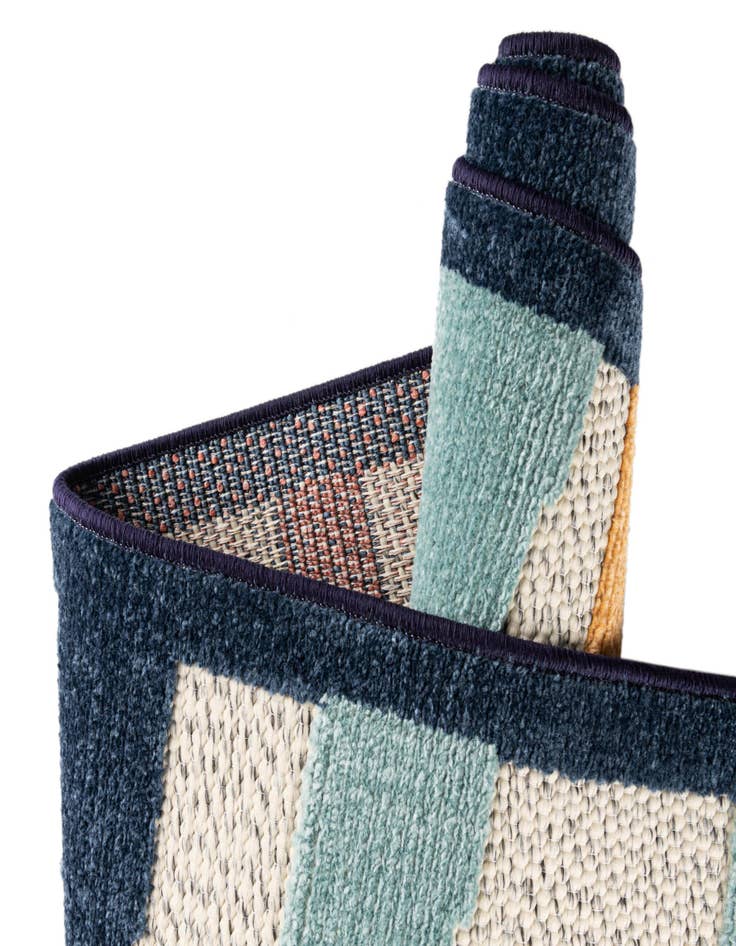 Detail image of  2' x 10'  Washable Belize Indoor / Outdoor Runner Rug