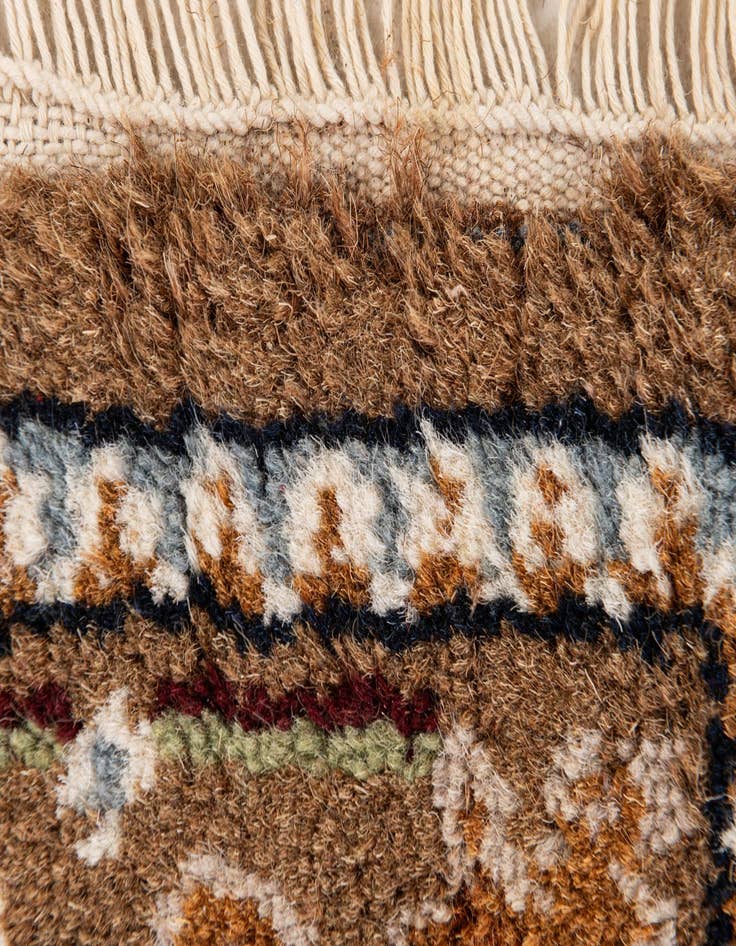 Detail image of  2' 5 x 4' 10  Hand Knotted Bidjar Wool Runner Rug