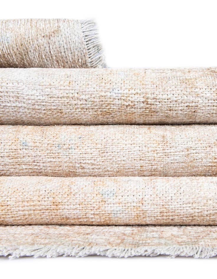 Detail image of  2' x 5' 1 Boutique Runner Rug