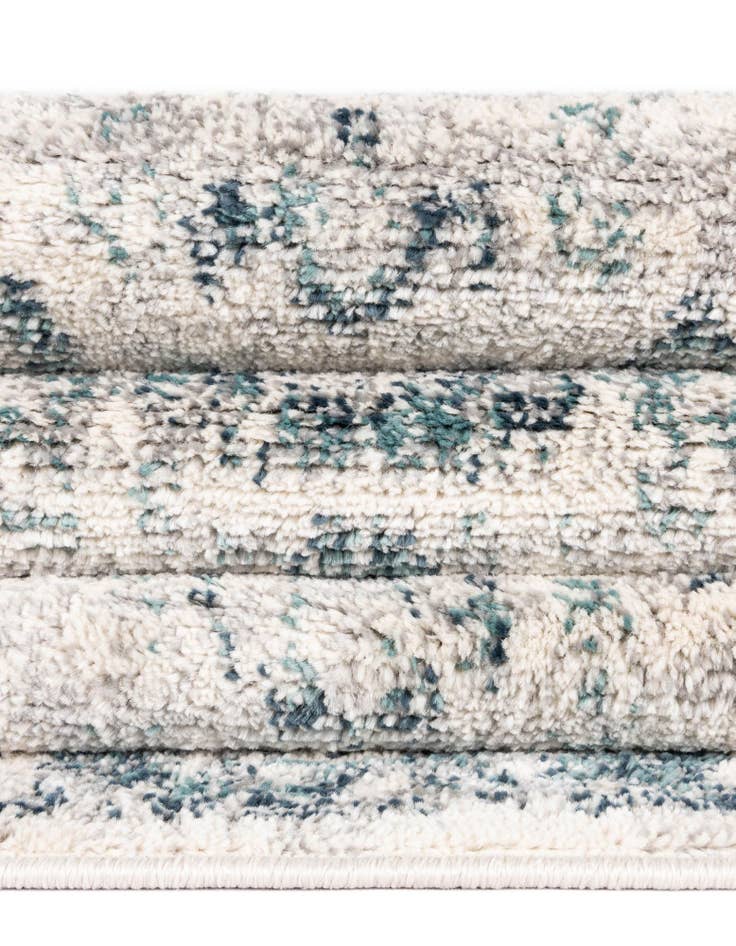Detail image of  2' 7 x 10' Charleston Runner Rug