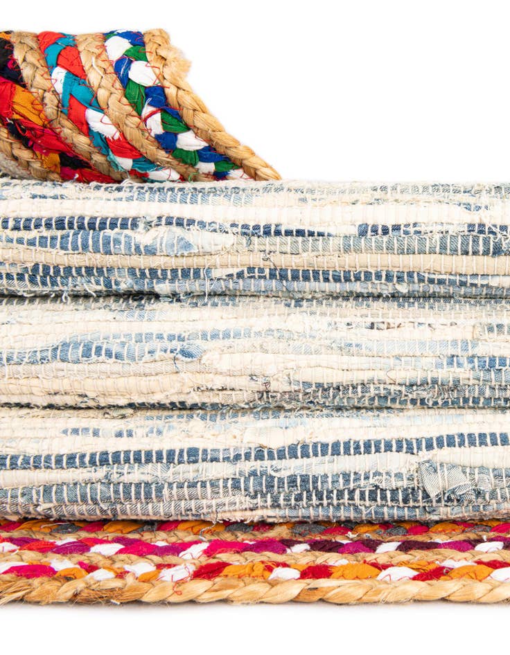 Detail image of  2' 7 x 6' 1 Chindi Jute Runner Rug