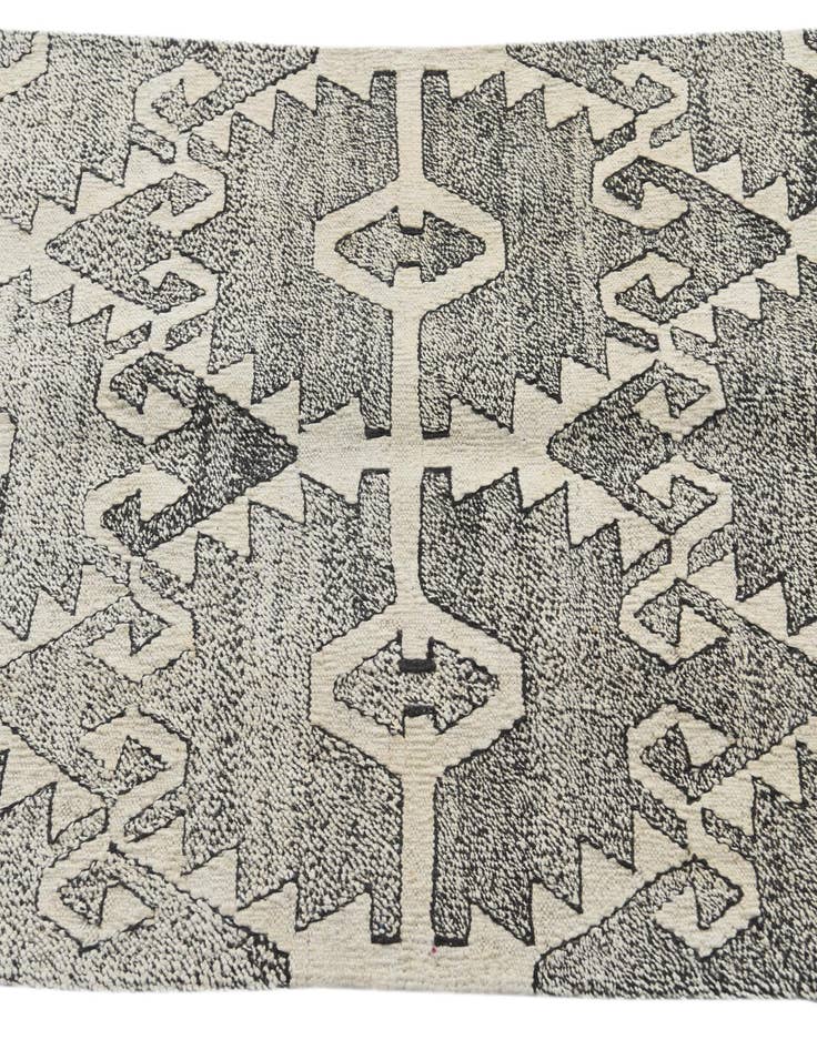 Detail image of  2' 6 x 8' 2  Hand Woven Darya Wool Runner Rug