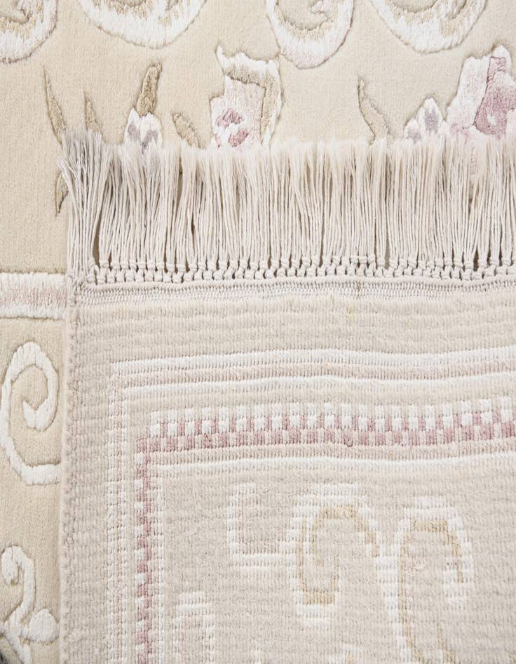 Detail image of  2' 9 x 9' 8  Hand Knotted Darya Wool Runner Rug