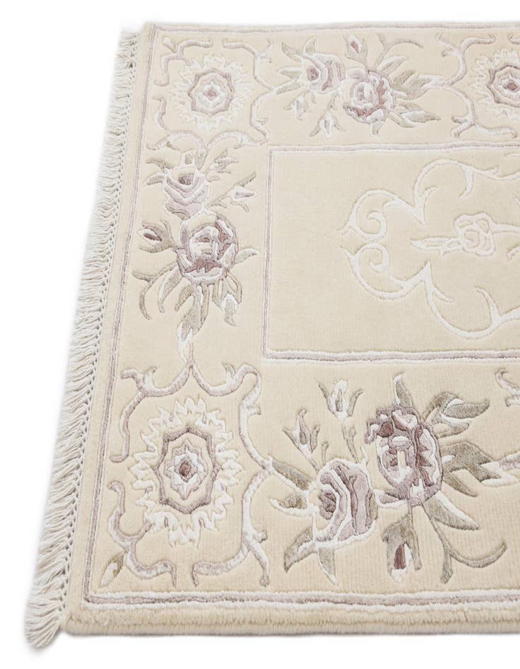 Detail image of  2' 7 x 9' 7  Hand Knotted Darya Wool Runner Rug