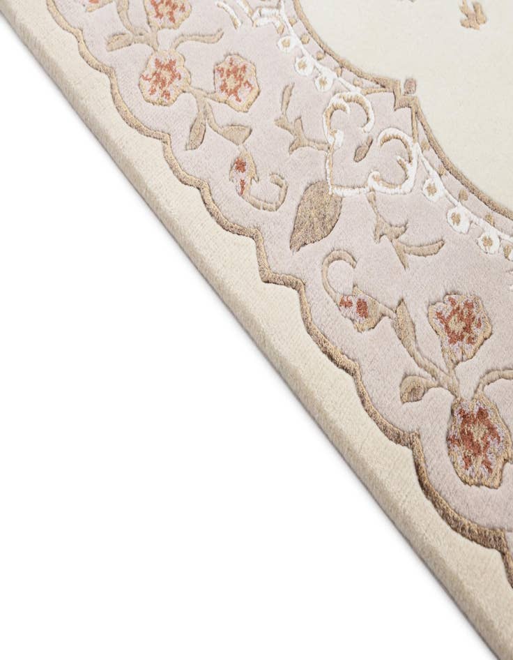 Detail image of  2' 9 x 9' 9  Hand Knotted Darya Wool Runner Rug