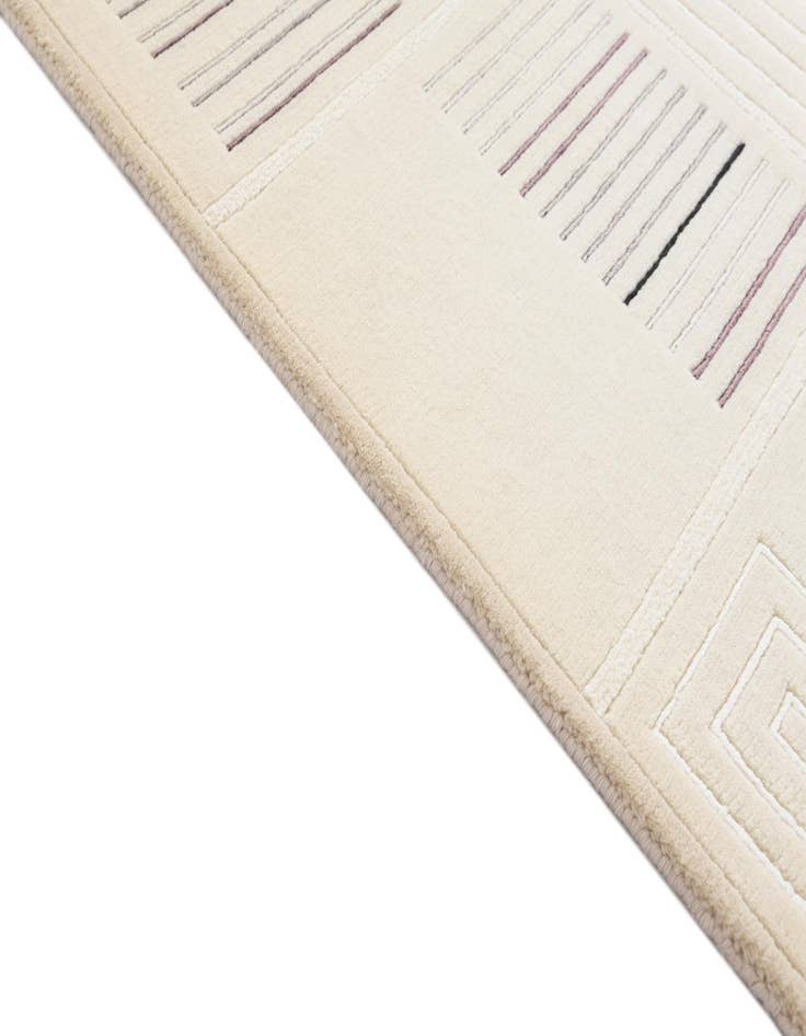 Detail image of  2' 7 x 9' 7  Hand Knotted Darya Wool Runner Rug