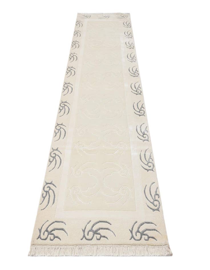 Detail image of  2' 8 x 9' 9  Hand Knotted Darya Wool Runner Rug