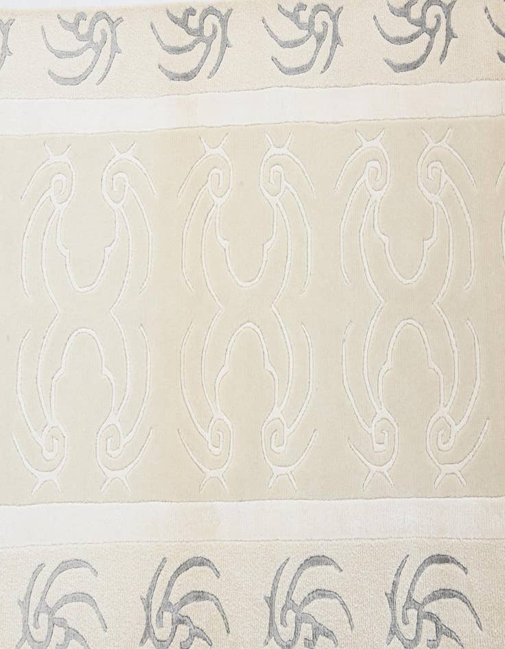 Detail image of  2' 8 x 9' 9  Hand Knotted Darya Wool Runner Rug