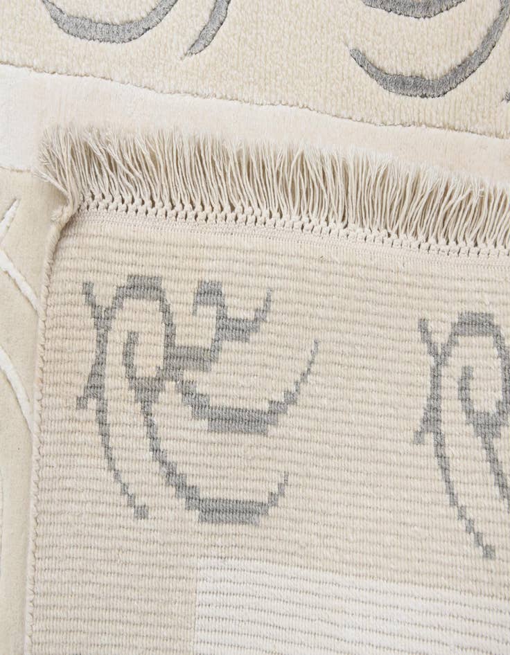 Detail image of  2' 8 x 9' 9  Hand Knotted Darya Wool Runner Rug