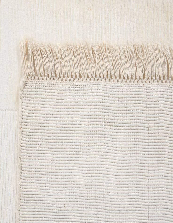 Detail image of  2' 7 x 10' 2  Hand Knotted Darya Runner Rug