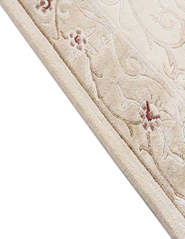 Detail image of  2' 9 x 9' 7  Hand Knotted Darya Wool Runner Rug