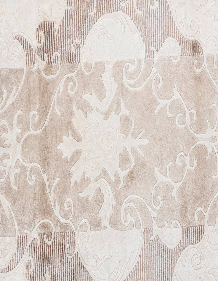 Detail image of  2' 9 x 9' 4  Hand Knotted Darya Wool Runner Rug