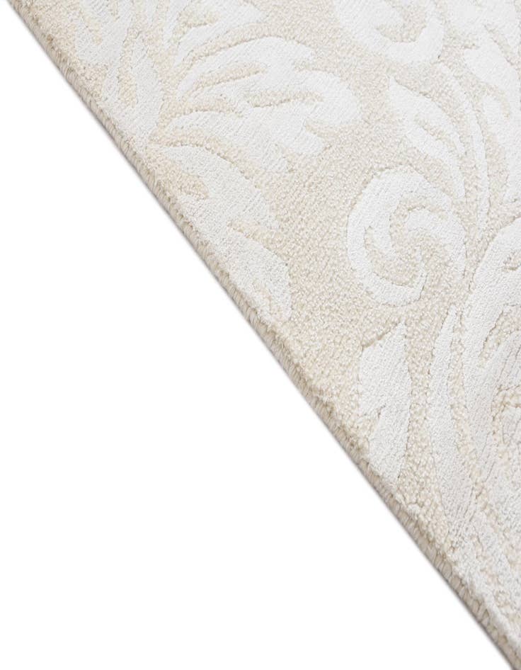 Detail image of  2' 9 x 9' 10  Hand Knotted Darya Wool Runner Rug