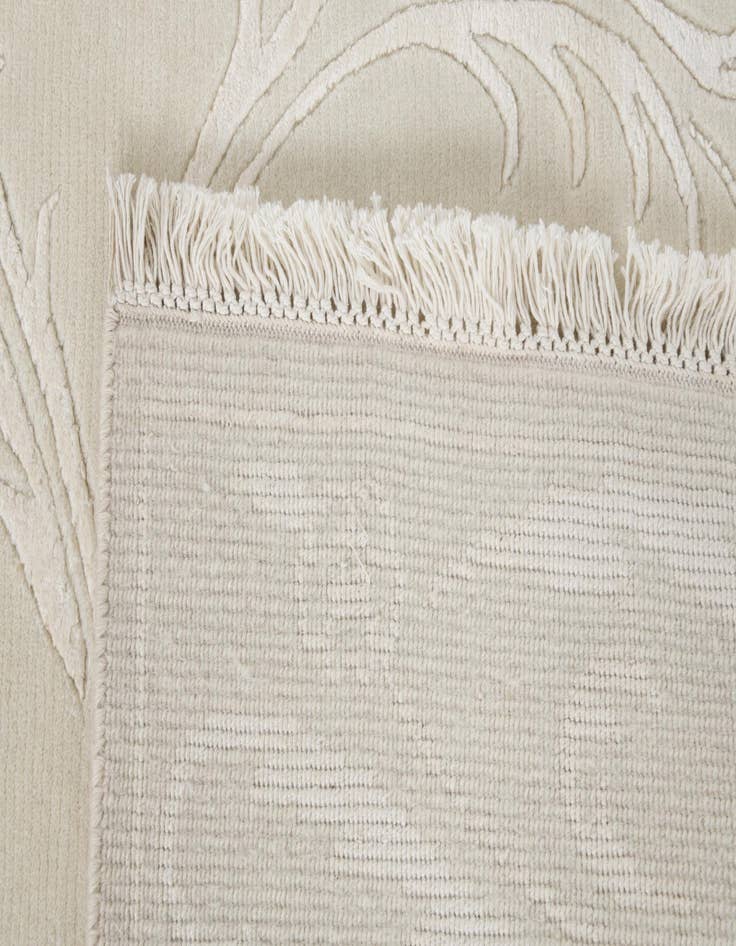 Detail image of  3' 3 x 9' 11  Hand Knotted Darya Wool Runner Rug