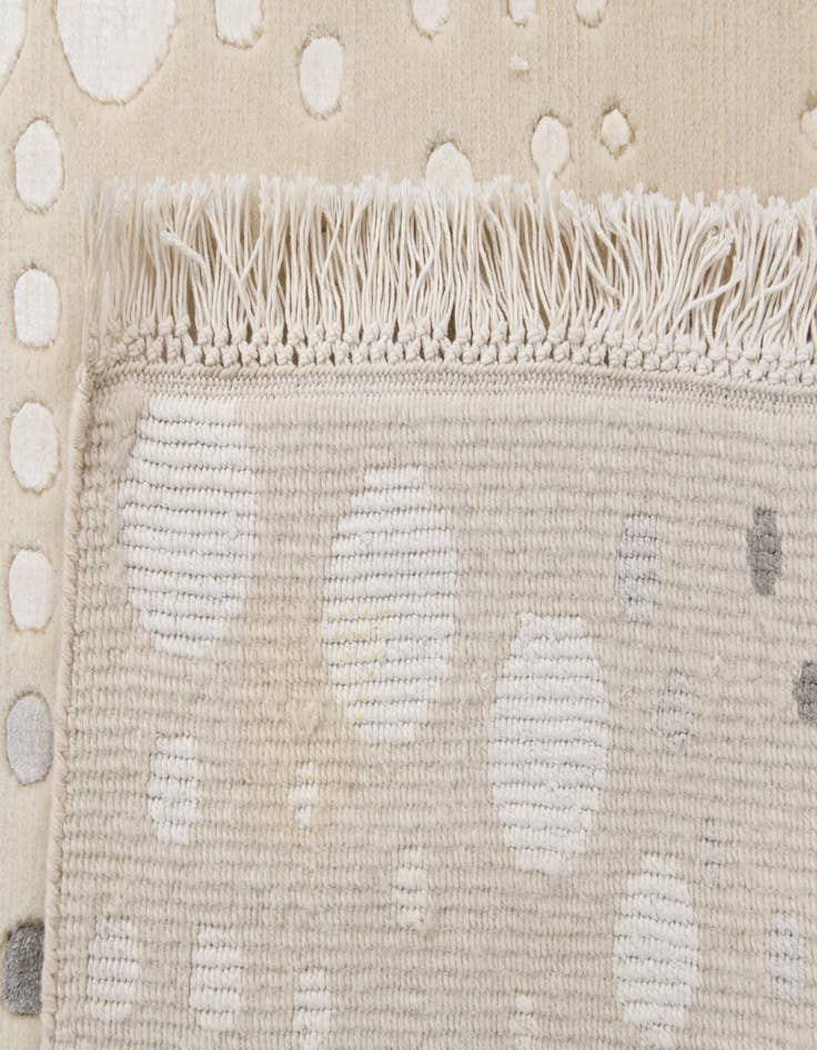Detail image of  2' 7 x 13' 1  Hand Knotted Darya Wool Runner Rug
