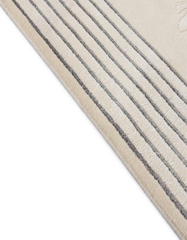 Detail image of  2' 7 x 12' 10  Hand Knotted Darya Wool Runner Rug