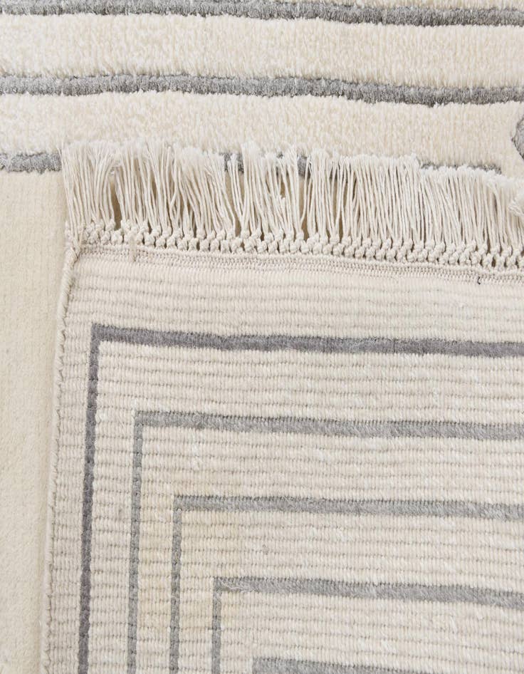 Detail image of  2' 7 x 12' 10  Hand Knotted Darya Wool Runner Rug
