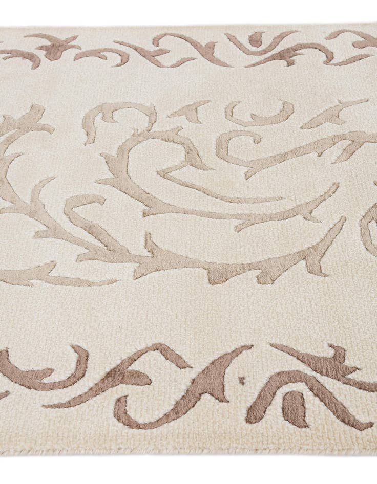 Detail image of  2' 7 x 13'  Hand Knotted Darya Wool Runner Rug