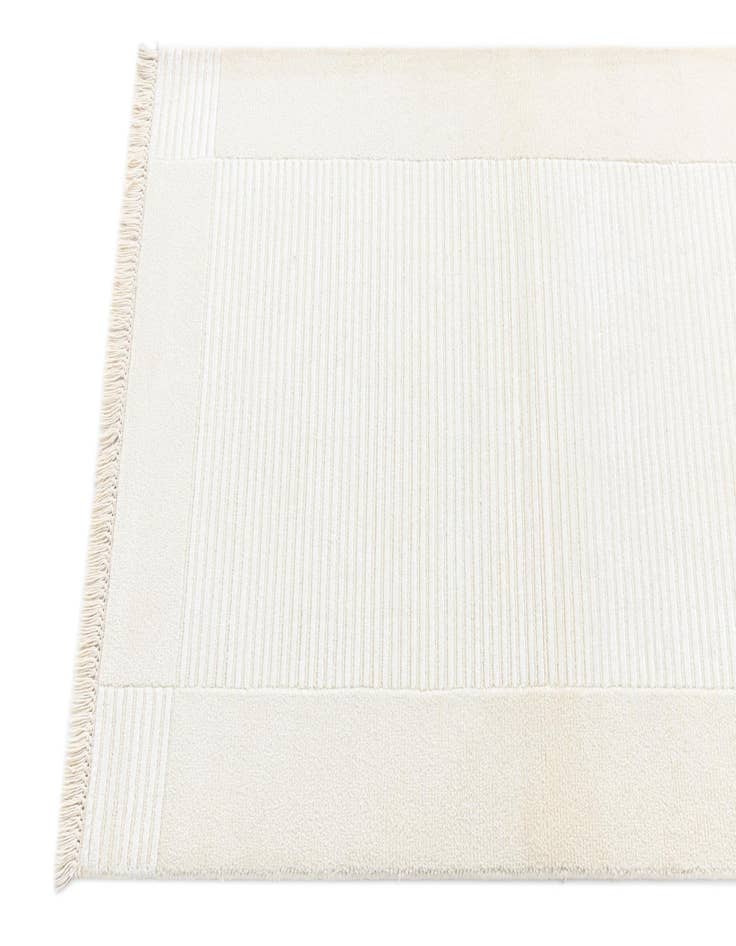 Detail image of  2' 7 x 9' 10  Hand Knotted Darya Wool Runner Rug