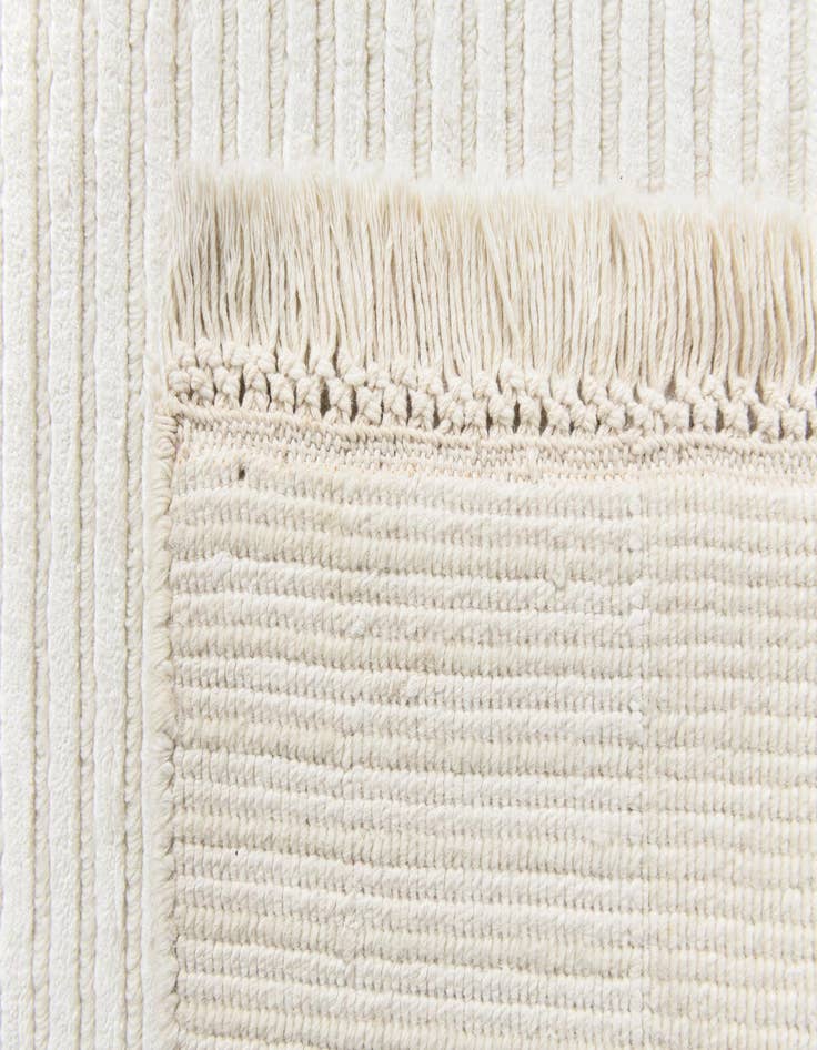 Detail image of  2' 7 x 9' 10  Hand Knotted Darya Wool Runner Rug