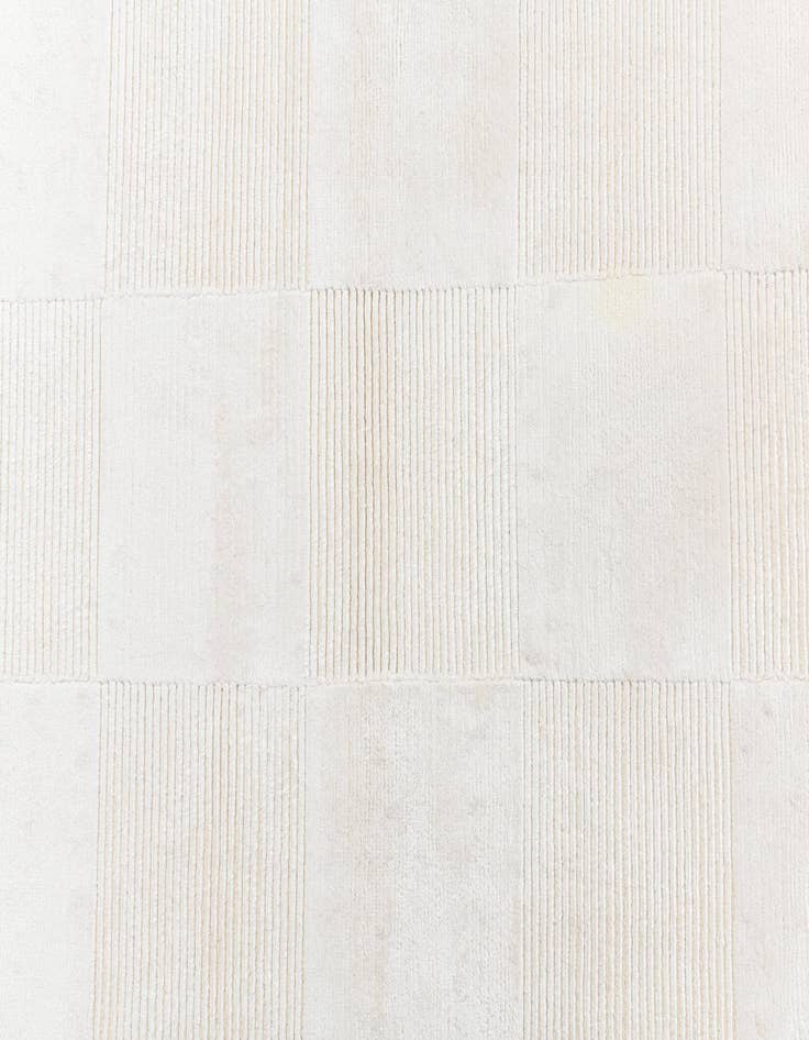 Detail image of  2' 8 x 9' 9  Hand Knotted Darya Wool Runner Rug