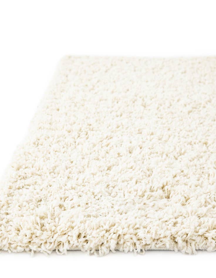 Detail image of  2' 6 x 13' Everyday Shag Runner Rug