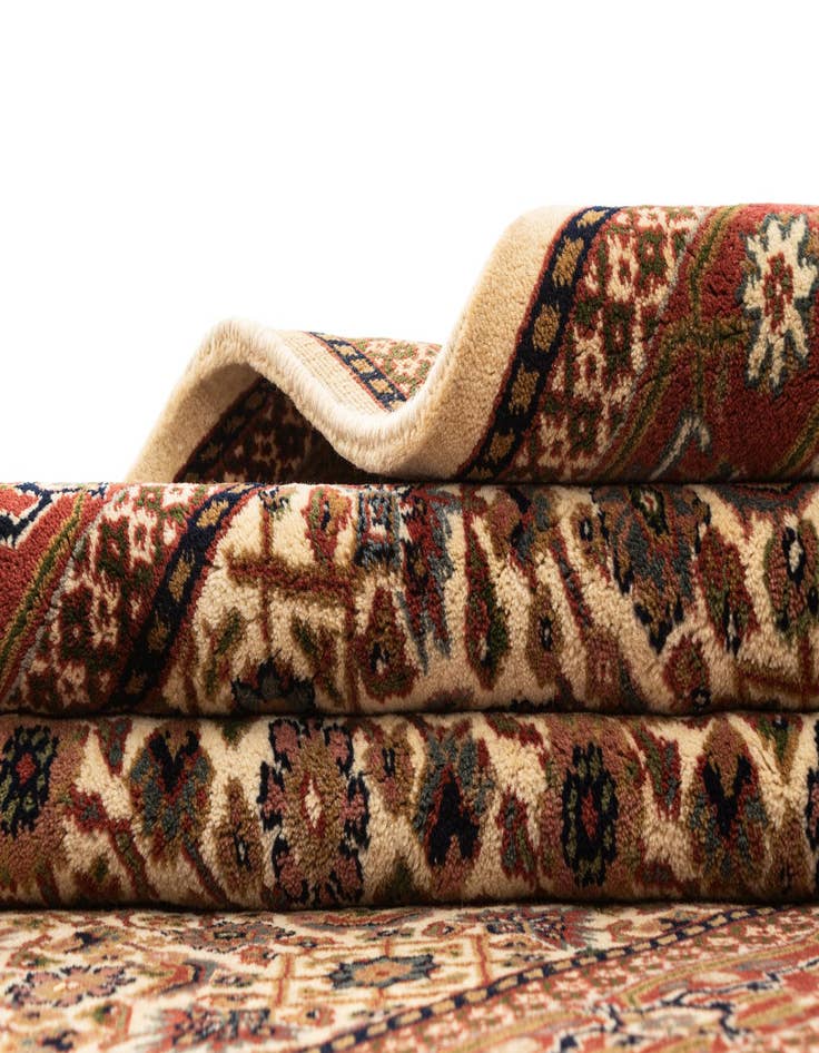 Detail image of  4' 10 x 9' 10  Hand Knotted Farahan Wool Runner Rug