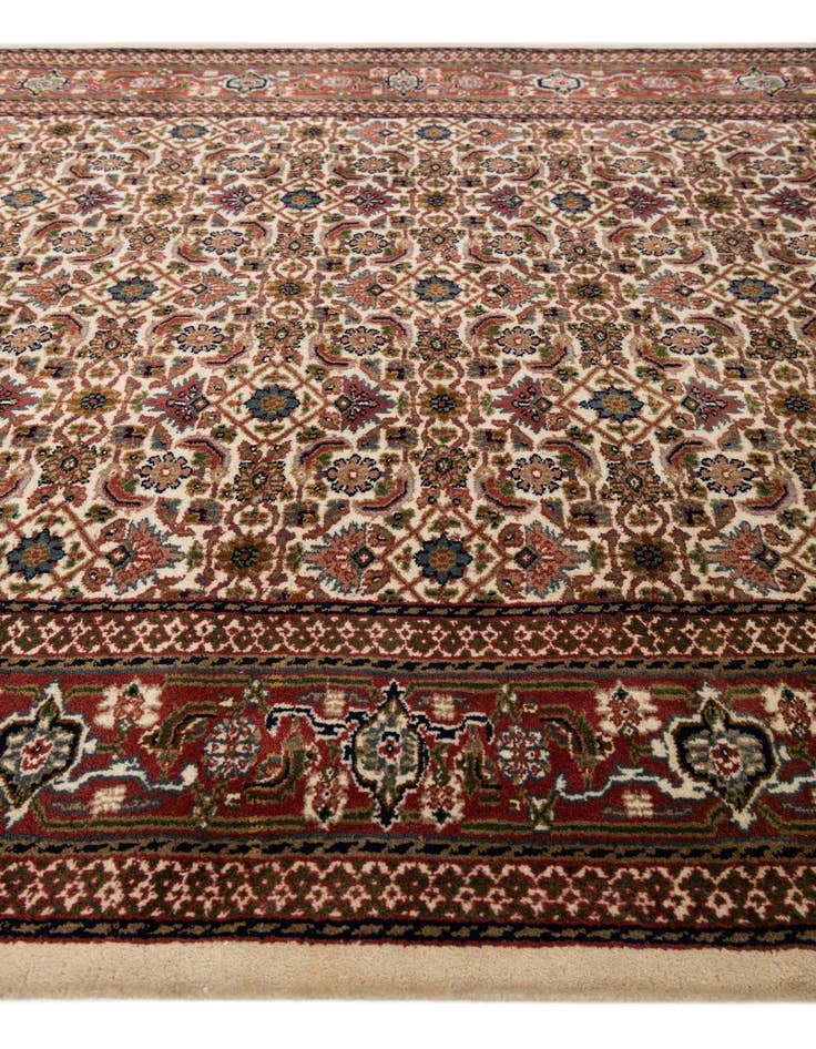 Detail image of  5' 4 x 11' 5  Hand Knotted Farahan Wool Runner Rug