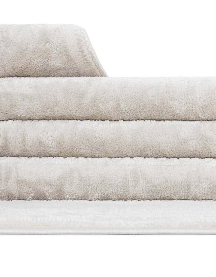 Detail image of  2' x 8' Finsbury Runner Rug