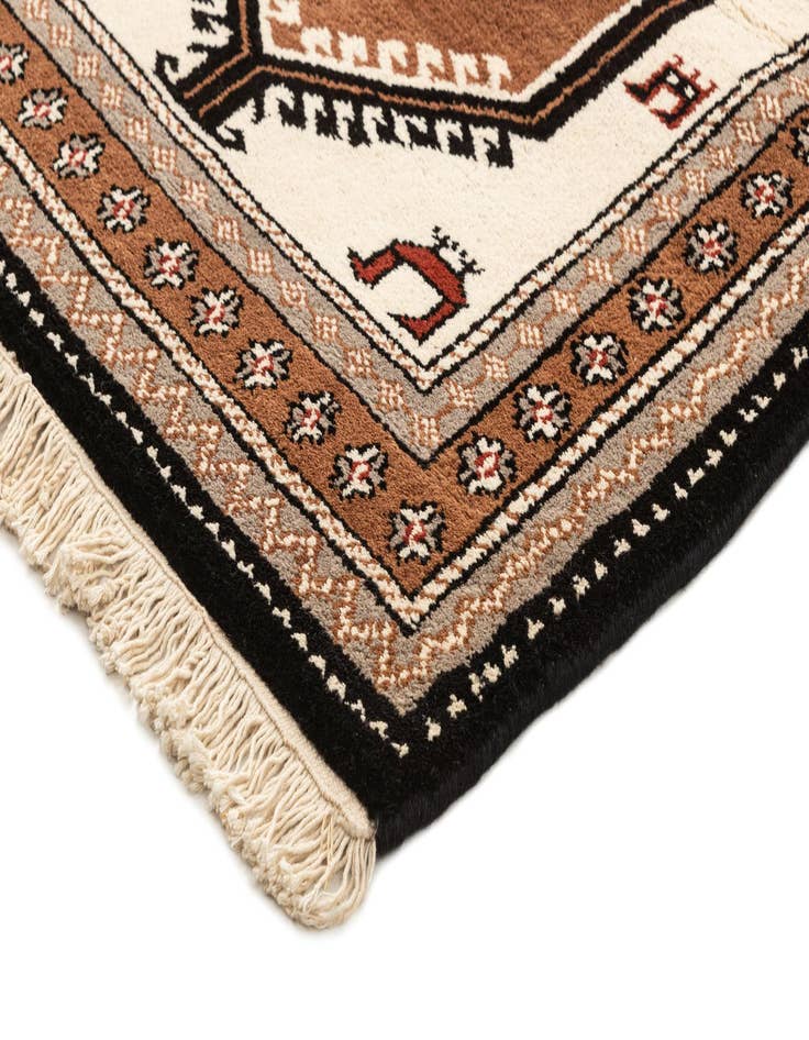 Detail image of  3' 2 x 6' 7  Hand Knotted Gabbeh Wool Runner Rug