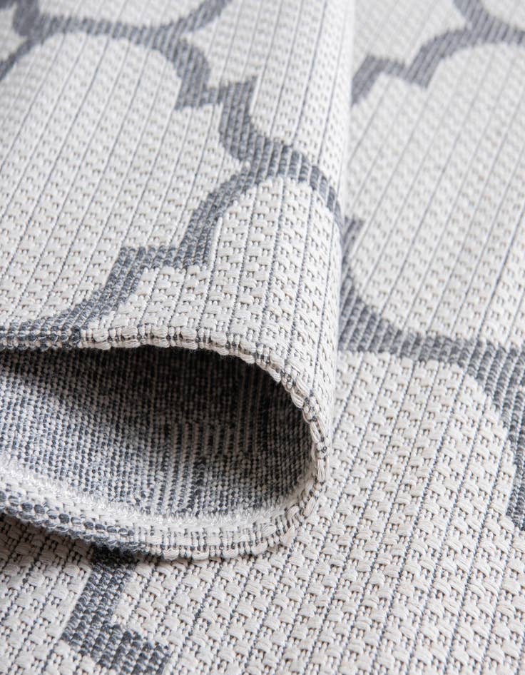 Detail image of  2' x 7' 10 Georgia Runner Rug