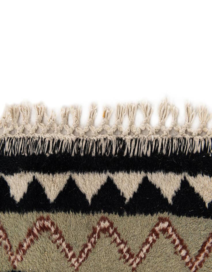 Detail image of  3' 1 x 5' 11  Hand Knotted Hamedan Wool Runner Rug