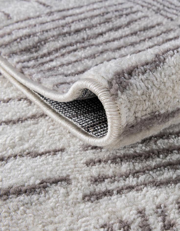 Detail image of  2' x 6' Hanahan Runner Rug