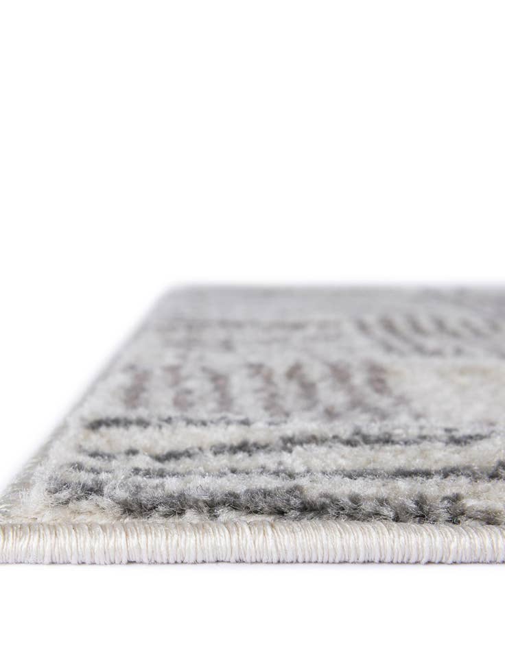 Detail image of  2' x 6' Hanahan Runner Rug